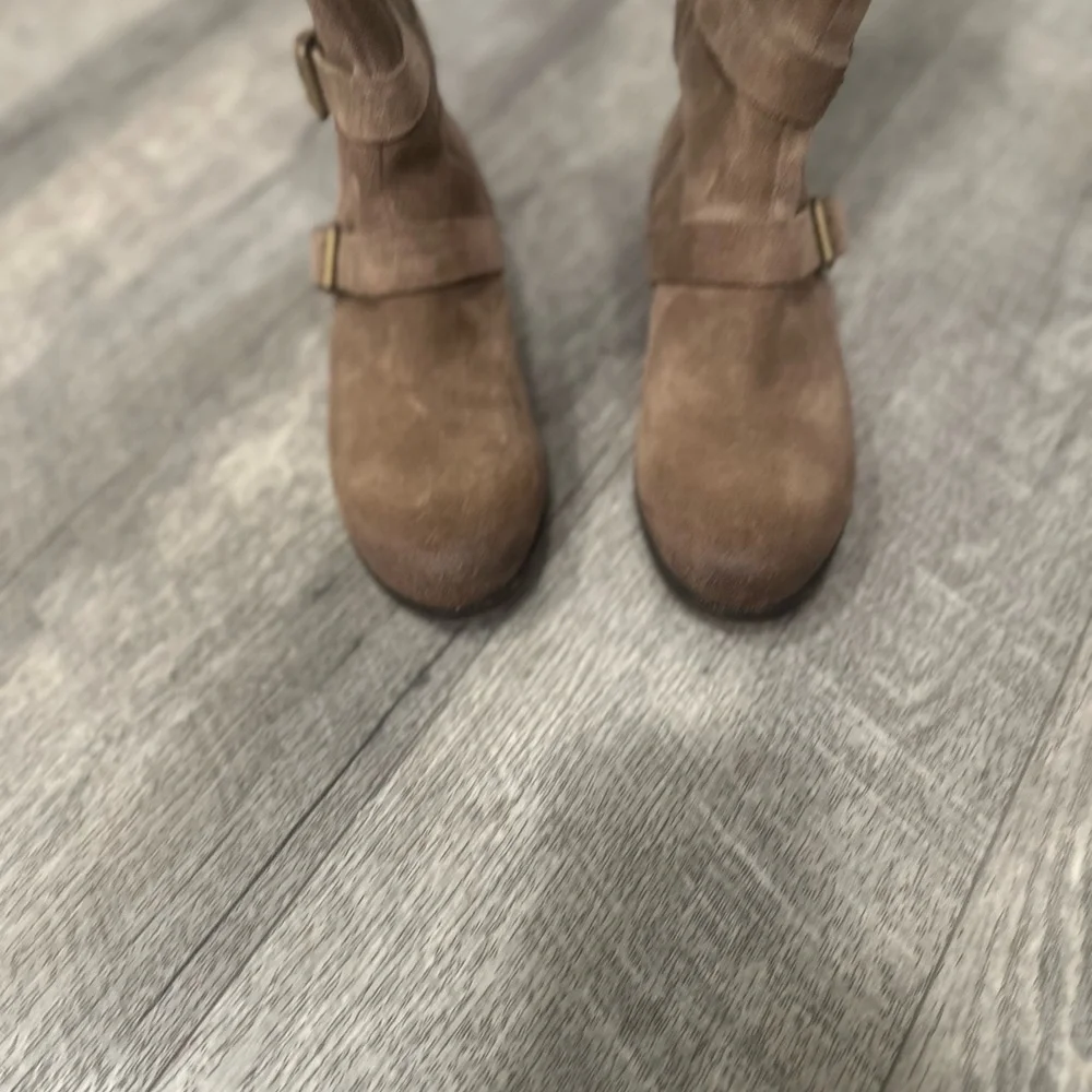 UGG Cydnee Tall Riding Boots - Picture 9 of 14